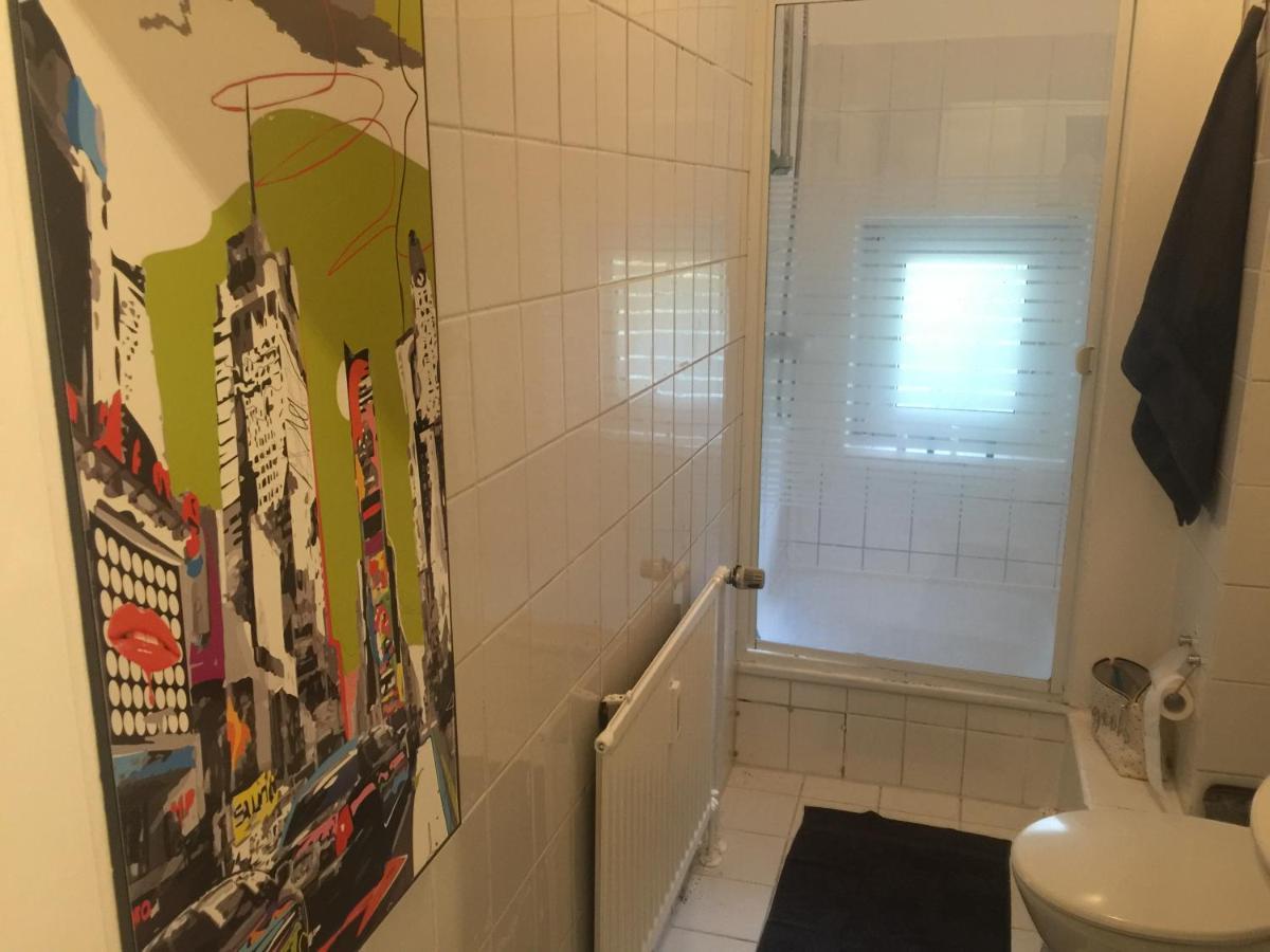 Modern Living In A Perfect Location Apartment เอสเซน ภายนอก รูปภาพ